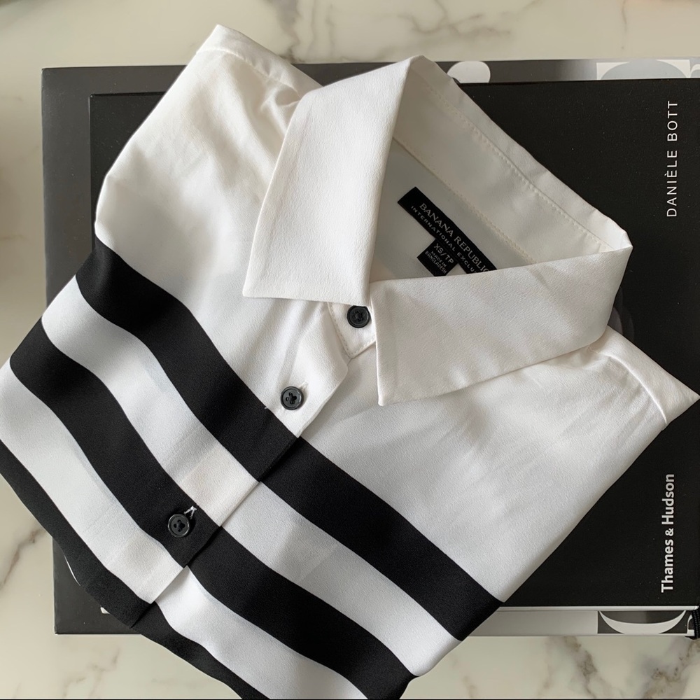 Banana republic blouse